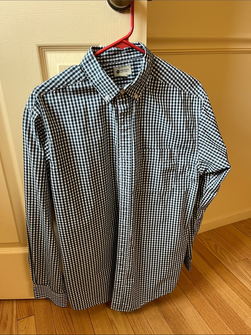 Haggar Green & White Gingham Button-Down Shirt - Picture 1 of 6